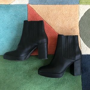 Eileen Fisher black boots 8.5